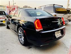 كرايسلر 300